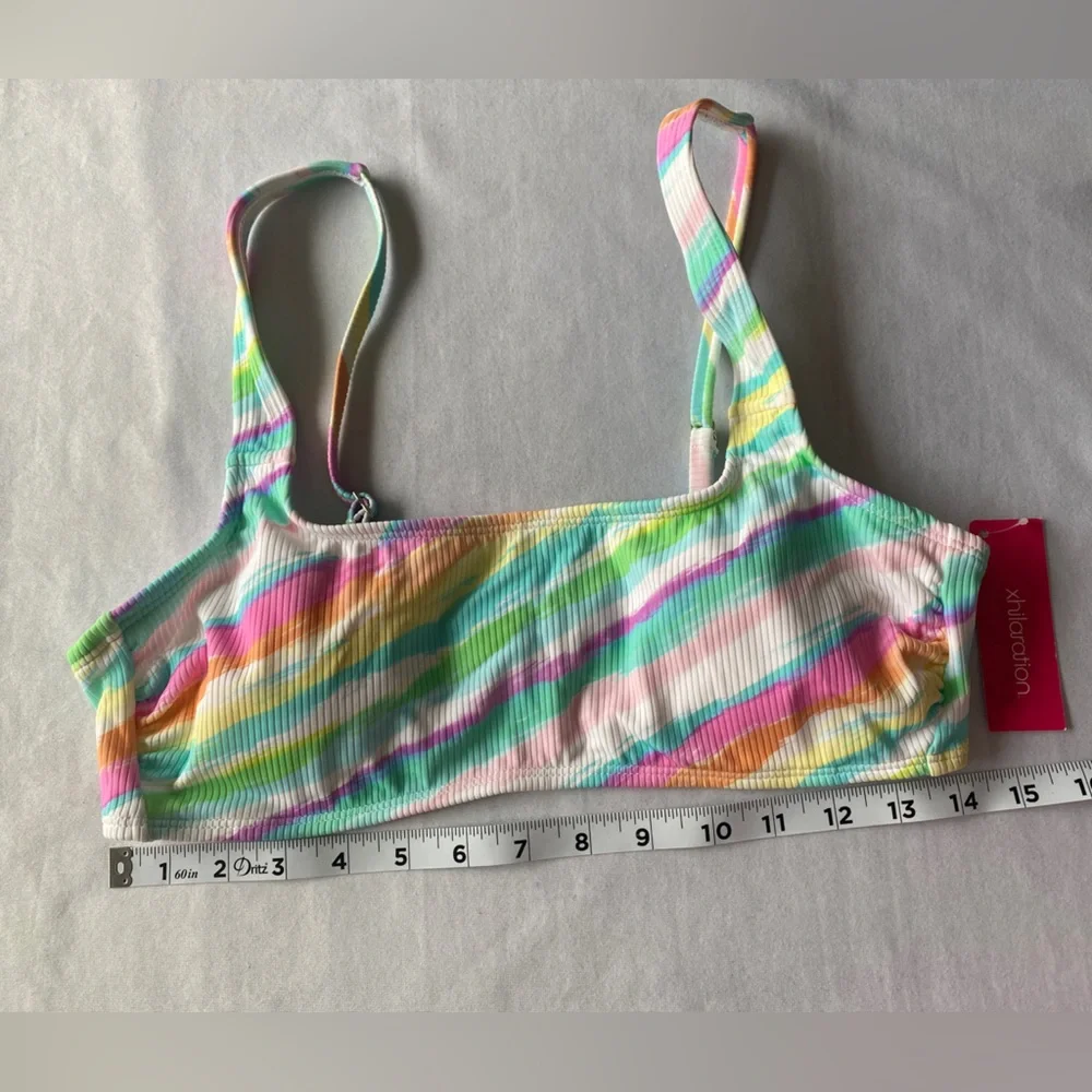 Women’s multicolor swimsuit‎ bikini top size L (8-10)
